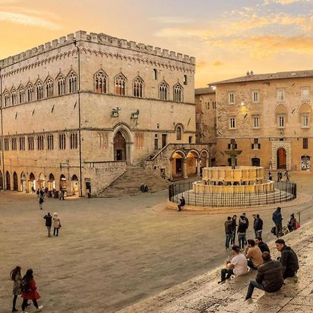 Azzi B&B Comfortably, In The Quietness Of The Perugia Historical Centre Exterior foto